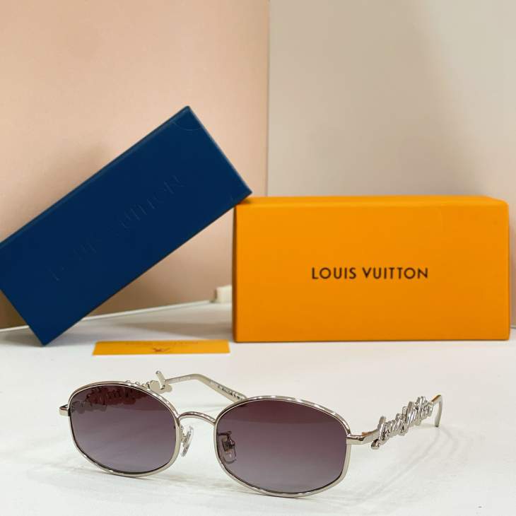 Picture of Louis Vuitton Sunglasses _SKUfw80916483fw